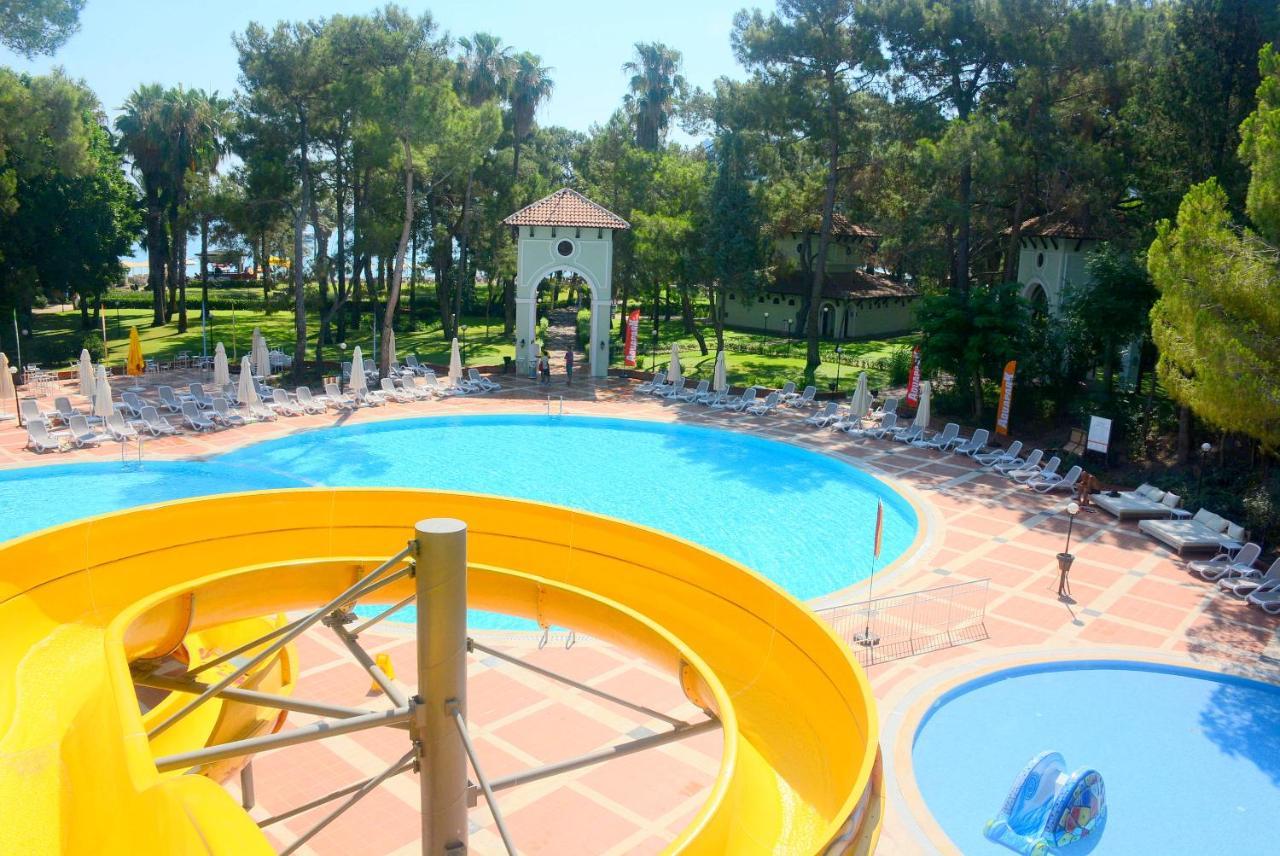 Meder Hotel