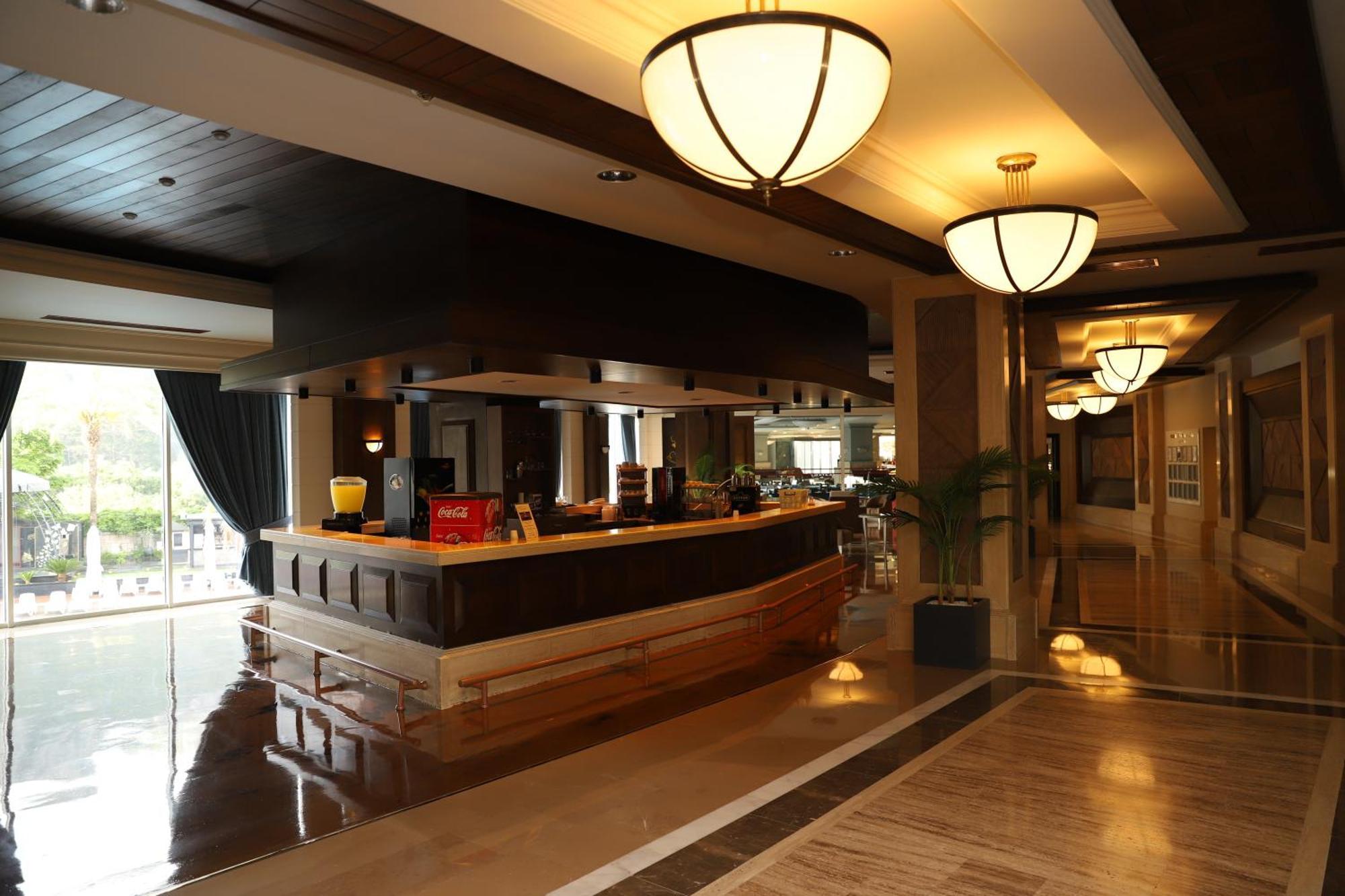Meder Otel 5*