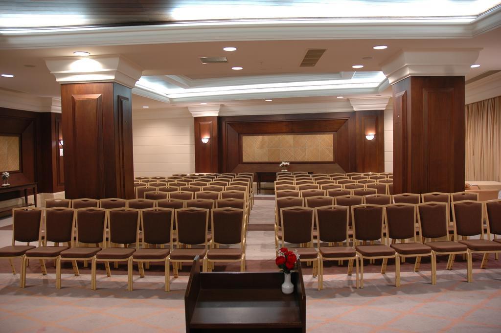 Meder Hotel